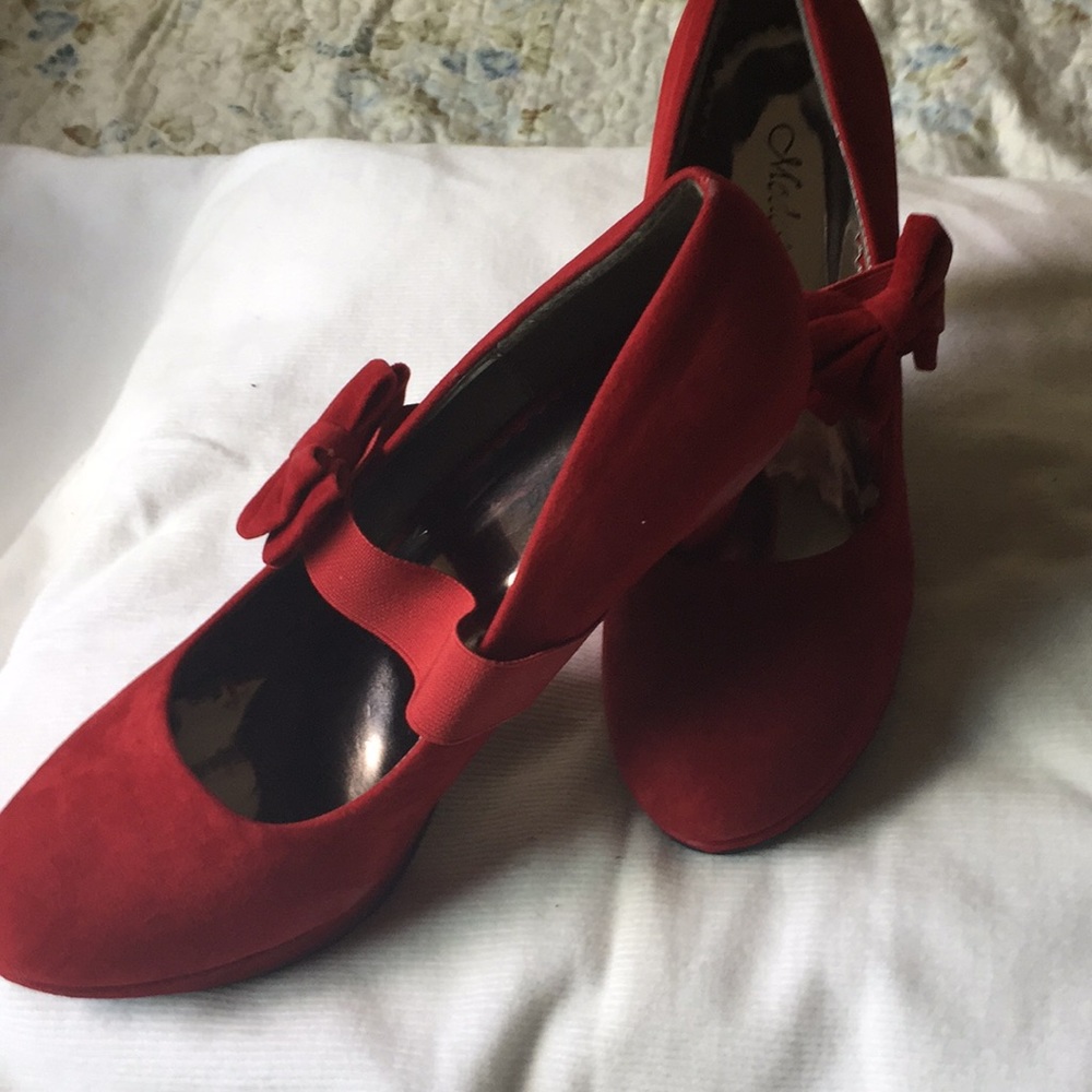 Red shoes